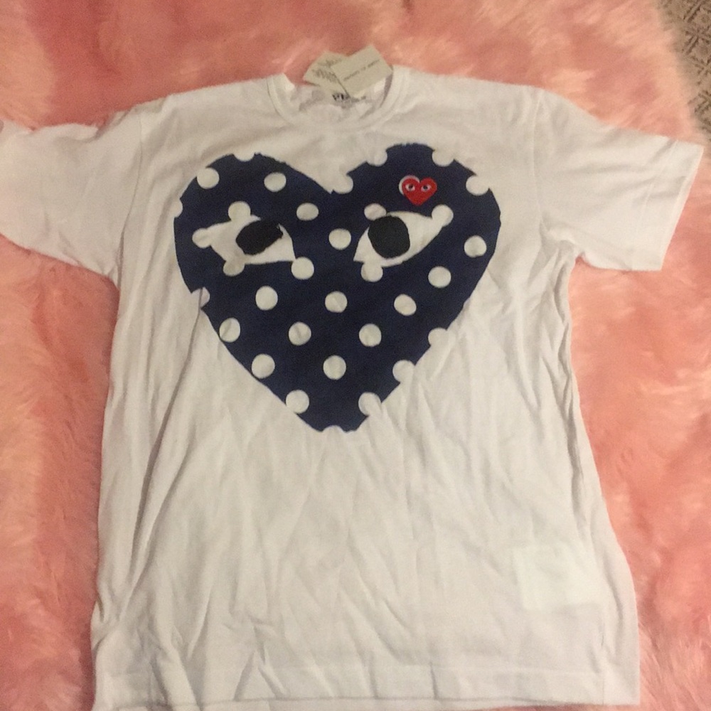 COMME Des GARÇON XL Men T-shirt